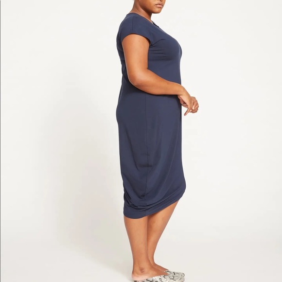 Brand new with 🏷️ 🔳Universal Standard: Iconic Geneva Dress (Navy) - Picture 8 of 11